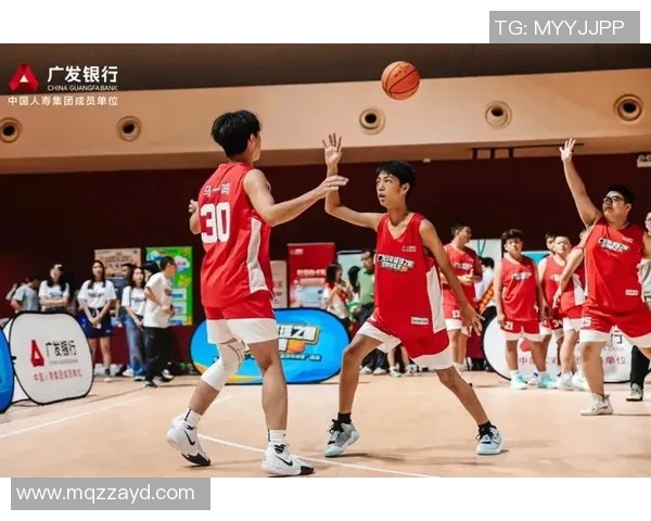 明星篮球训练营：提升技巧与团队合作的完美平台